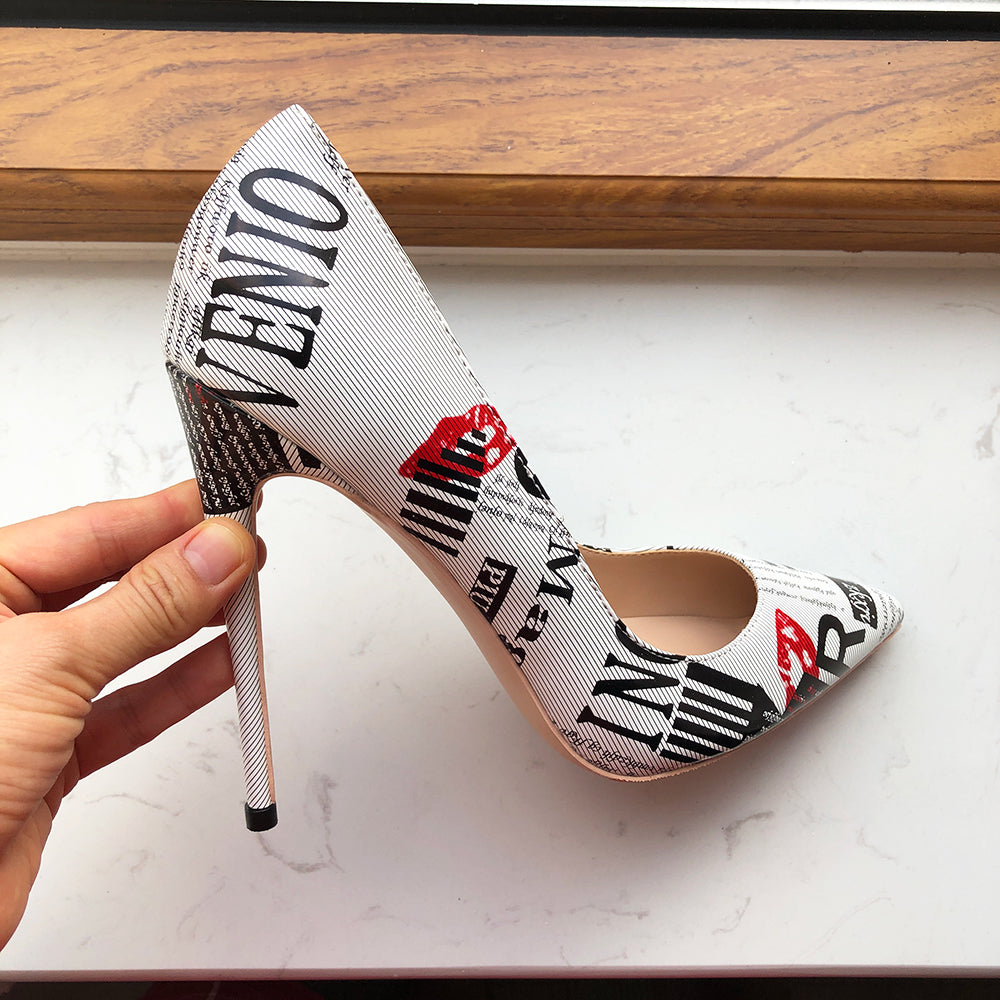 Graphic Print Pointy Toe High Heel Shoes