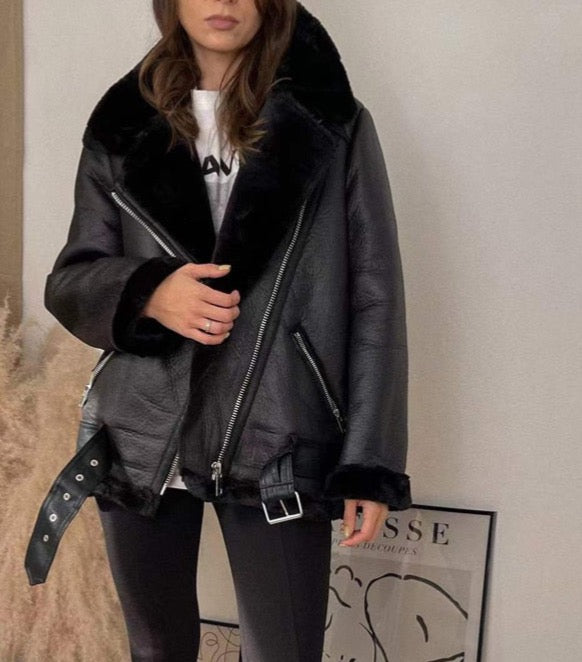 High Quality Woman's Faux Leather Fur Coat